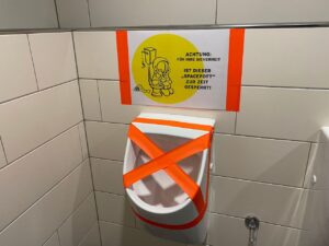 Planetarium Bochum Covid Hinweise WC gesperrt