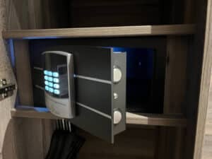 Hotel Kosel Safe im Zimmer