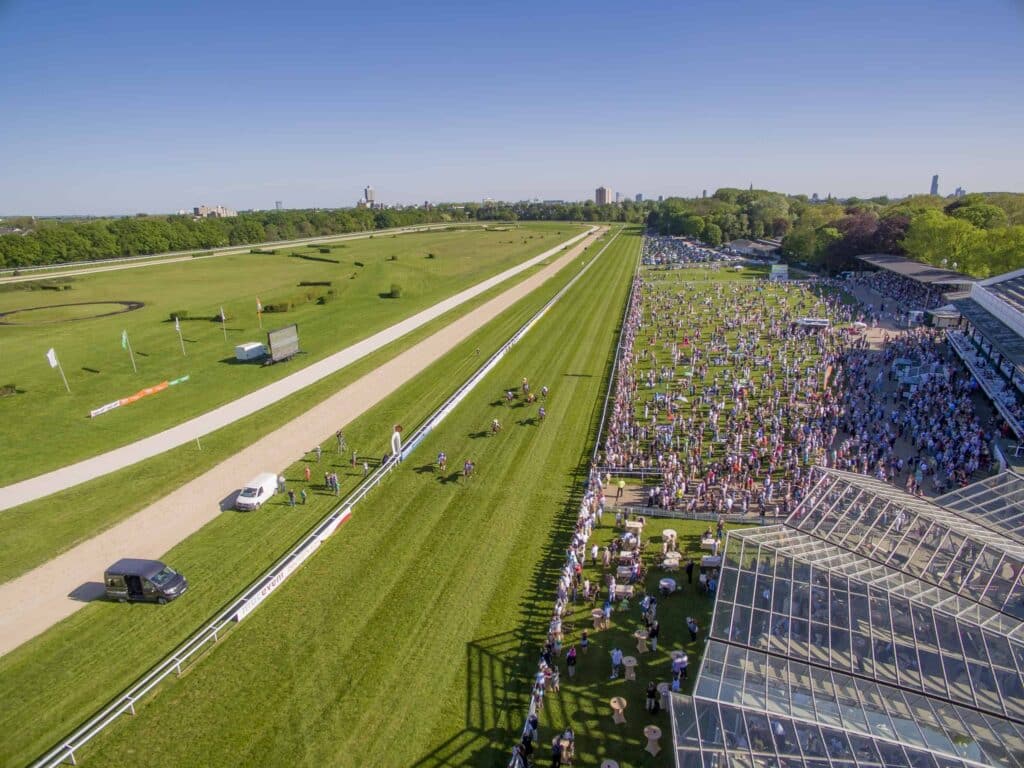 Galopprennbahn Köln Panorama-Bild