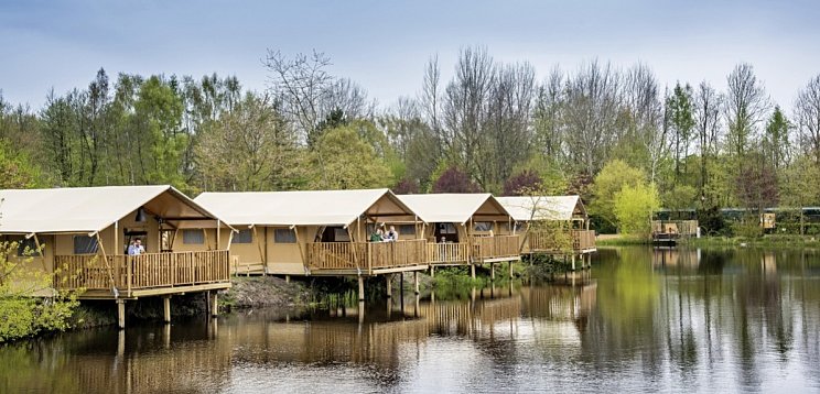 Serengeti Park Safari Lodges