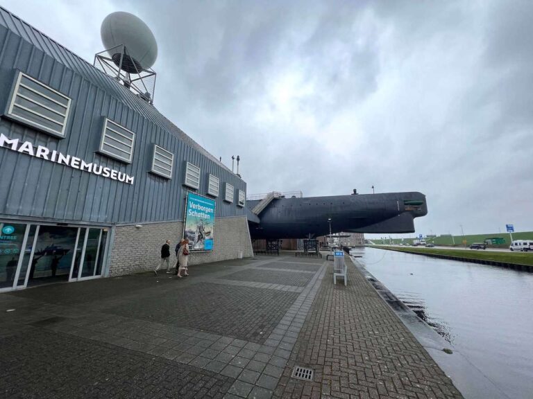 Marinemuseum den Helder mit U-Boot