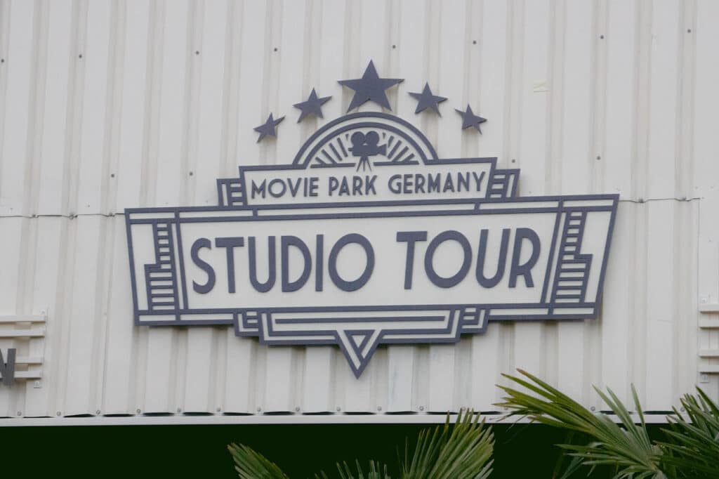 Movie Park Studio Tour Premiere Logo
